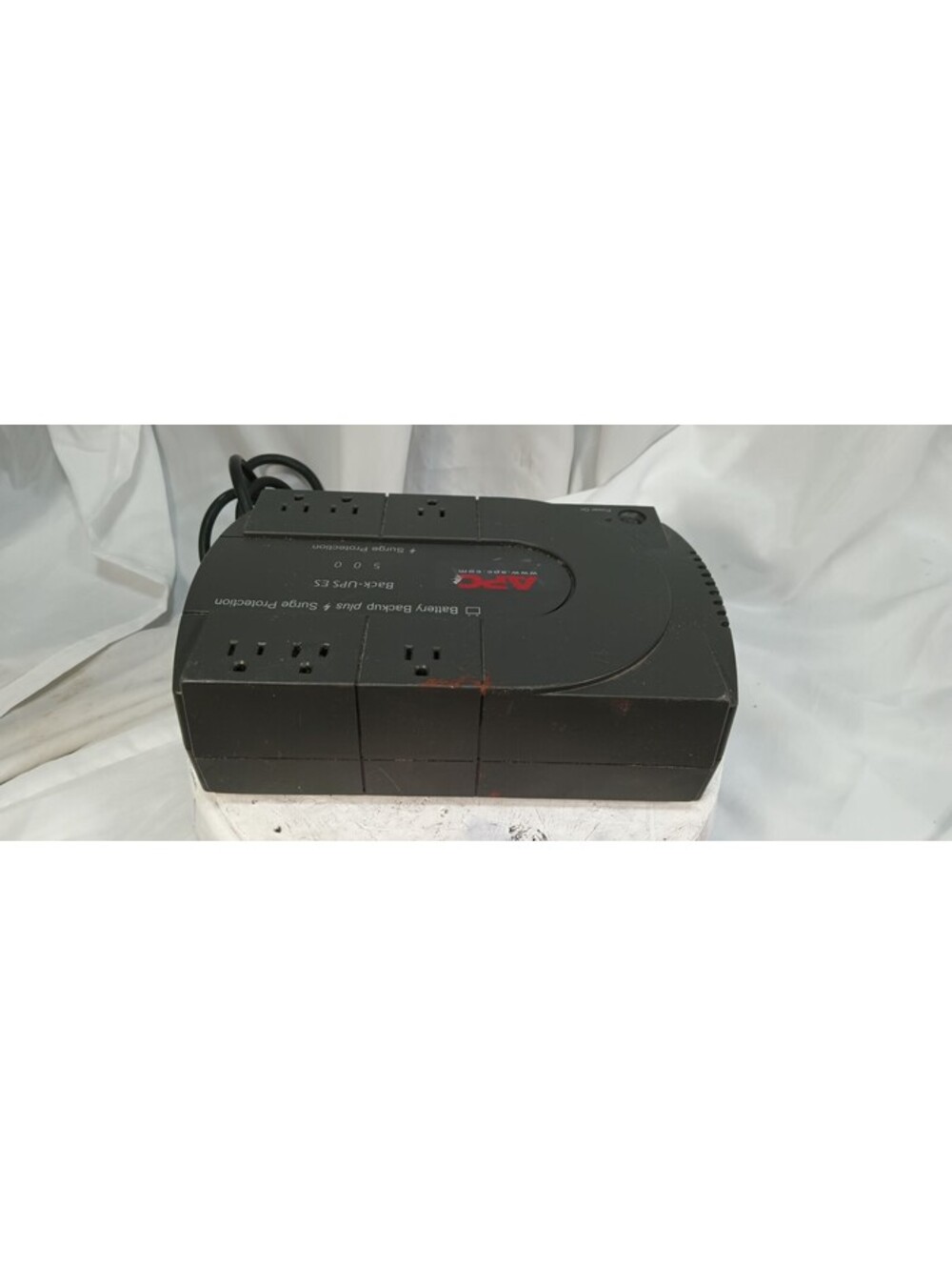 APC Back-UPS ES 500VA BE500U 6-Outlet Battery Backup - Picture 4 of 4